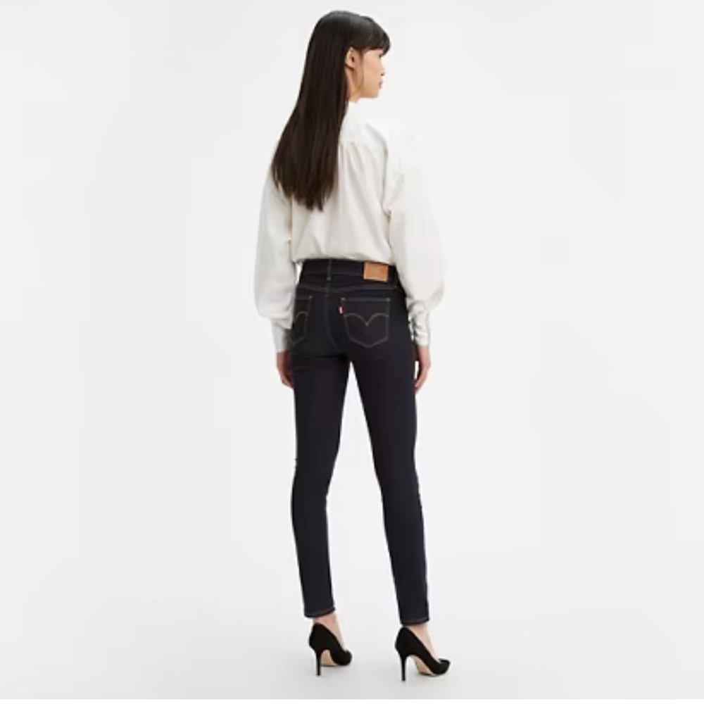 Levi’s Bold Curve Modern Rise Skinny Jeans